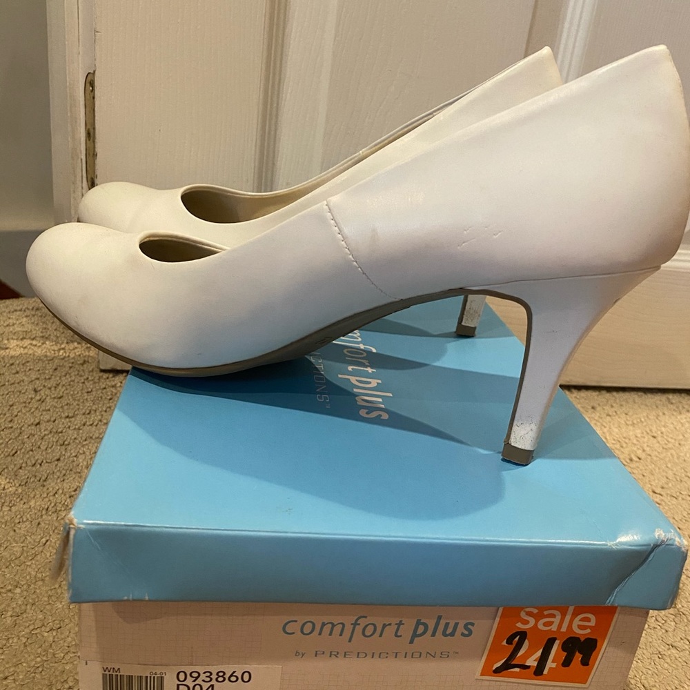Comfort Plus || White Heels || Size 12